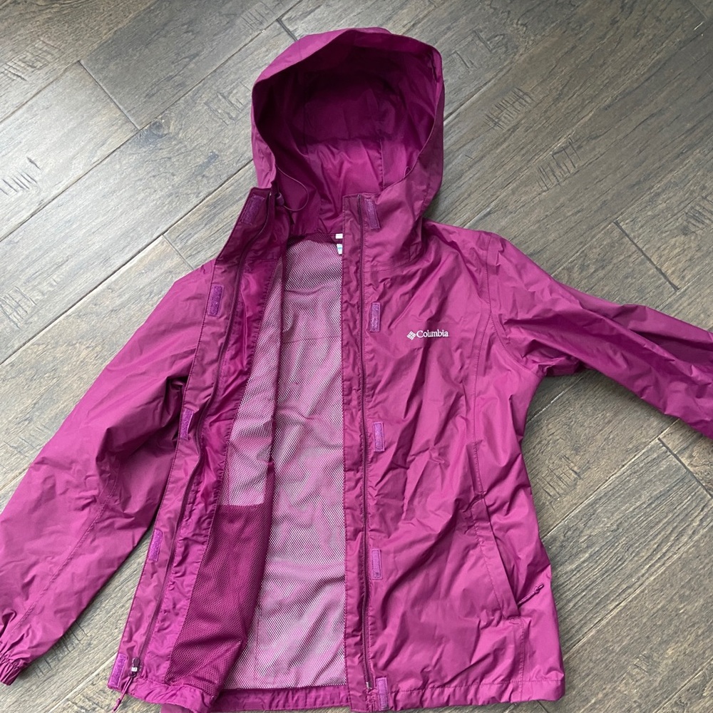 Columbia Omni-Tech waterproof/breathable jacket